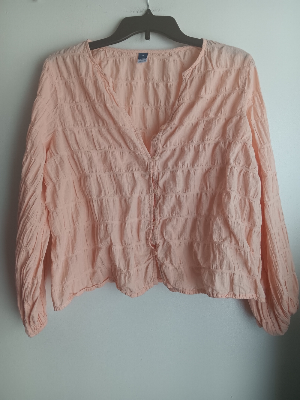 3 For $13❤️Old Navy Peach Textured Button-Front Blouse